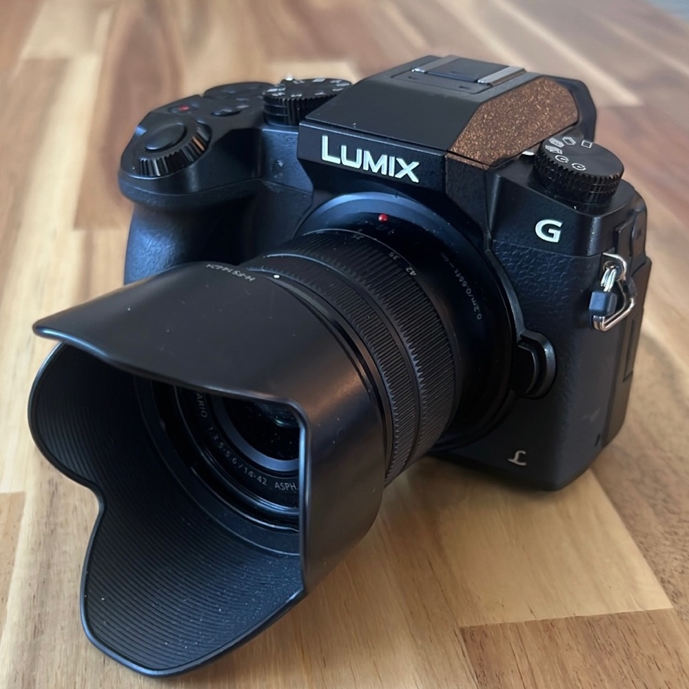 Lumix G7 Camera
